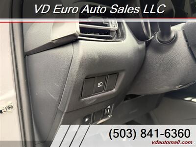 2018 Toyota C-HR XLE  Clean title ! - Photo 26 - Portland, OR 97218