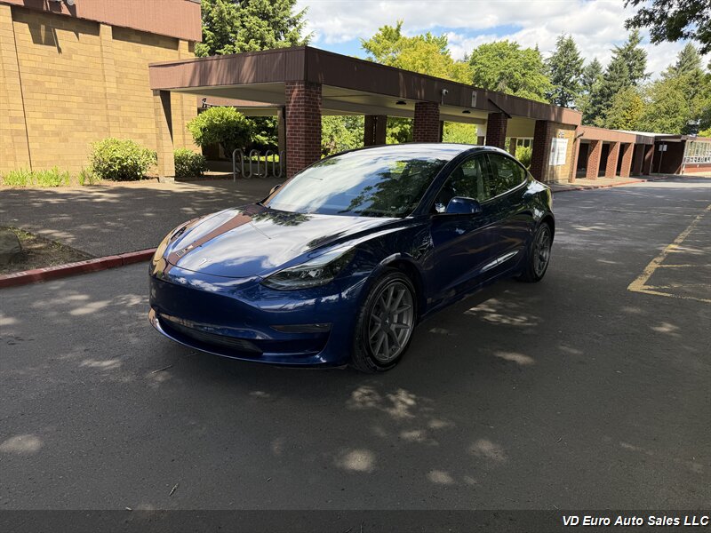 2021 Tesla Model 3 Standard Range Plus  