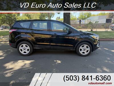 2018 Ford Escape S   - Photo 5 - Portland, OR 97218