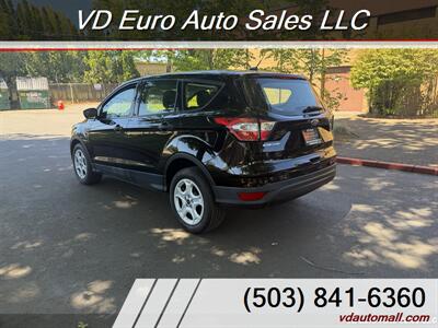 2018 Ford Escape S   - Photo 8 - Portland, OR 97218