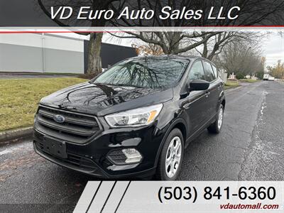 2018 Ford Escape S   - Photo 2 - Portland, OR 97218