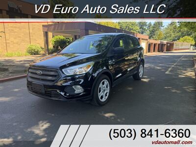 2018 Ford Escape S   - Photo 2 - Portland, OR 97218