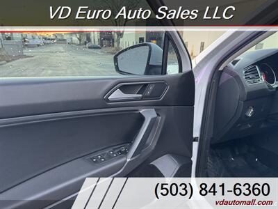 2018 Volkswagen Tiguan 2.0T SE Clean title ! - Photo 23 - Portland, OR 97218