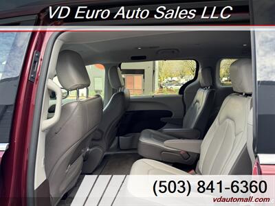 2020 Chrysler Voyager LXi -CLEAN TITLE! - Photo 15 - Portland, OR 97218