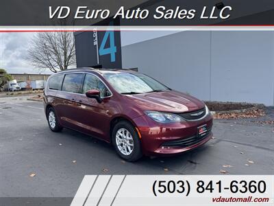 2020 Chrysler Voyager LXi -CLEAN TITLE! - Photo 3 - Portland, OR 97218