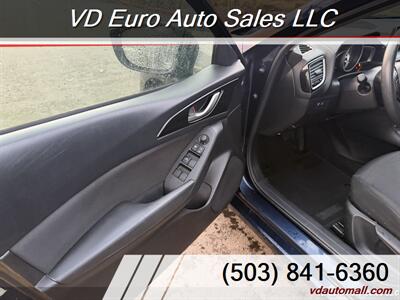 2015 Mazda Mazda3 i Sport  -CLEAN TITLE! - Photo 12 - Portland, OR 97218