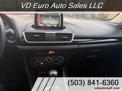 2015 Mazda Mazda3 i Sport  -CLEAN TITLE! - Photo 11 - Portland, OR 97218