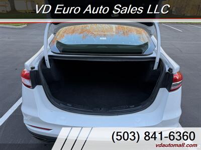 2020 Ford Fusion Titanium  Clean title! AWD! - Photo 13 - Portland, OR 97218