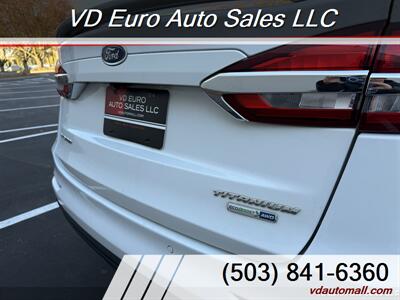 2020 Ford Fusion Titanium  Clean title! AWD! - Photo 9 - Portland, OR 97218