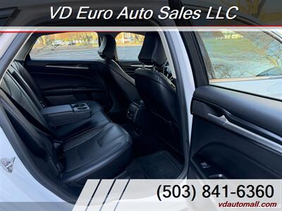 2020 Ford Fusion Titanium  Clean title! AWD! - Photo 19 - Portland, OR 97218