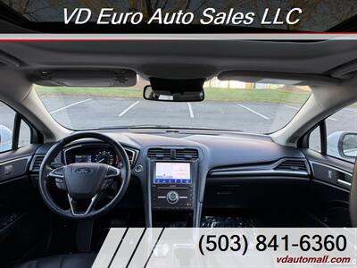 2020 Ford Fusion Titanium  Clean title! AWD! - Photo 14 - Portland, OR 97218