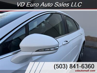 2020 Ford Fusion Titanium  Clean title! AWD! - Photo 10 - Portland, OR 97218