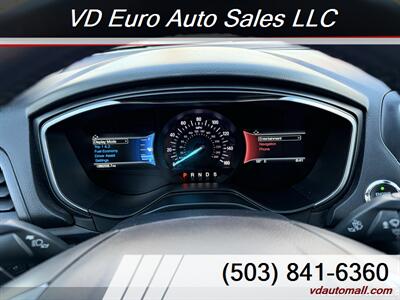 2020 Ford Fusion Titanium  Clean title! AWD! - Photo 30 - Portland, OR 97218