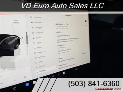 2022 Tesla Model 3 Long Range AWD - Photo 12 - Portland, OR 97218