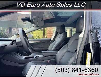 2022 Tesla Model 3 Long Range AWD - Photo 9 - Portland, OR 97218