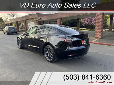 2022 Tesla Model 3 Long Range AWD - Photo 7 - Portland, OR 97218