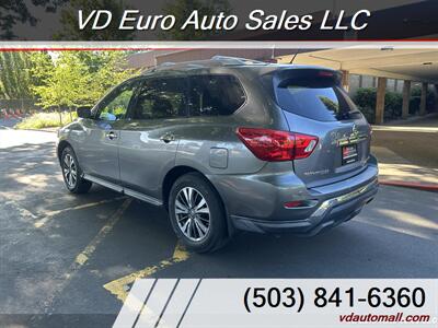 2017 Nissan Pathfinder S  -CLEAN TITLE! - Photo 8 - Portland, OR 97218