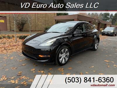 2024 Tesla Model Y Long Range 7 SEATS! - Photo 1 - Portland, OR 97218