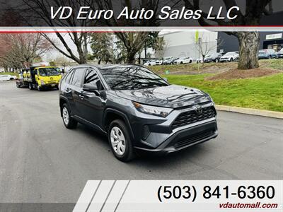 2019 Toyota RAV4 LE  AWD - Photo 3 - Portland, OR 97218
