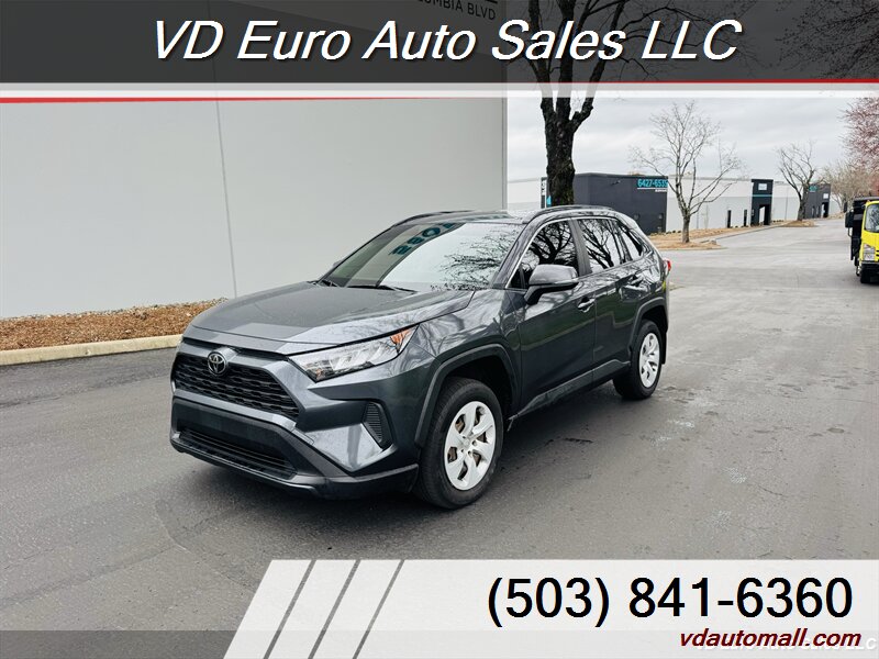 2019 Toyota RAV4 LE  AWD - Photo 1 - Portland, OR 97218