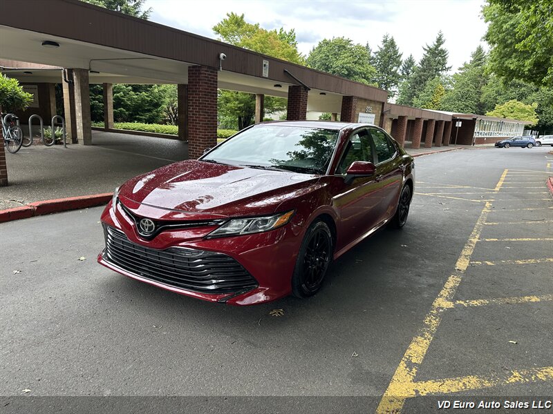 2020 Toyota Camry LE  -CLEAN TITLE!