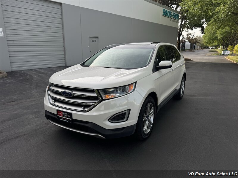 2016 Ford Edge Titanium  Clean title !