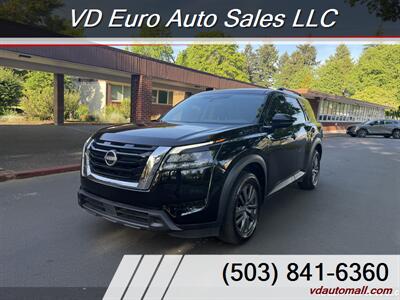 2023 Nissan Pathfinder SV   - Photo 2 - Portland, OR 97218