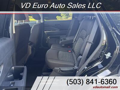 2023 Nissan Pathfinder SV   - Photo 17 - Portland, OR 97218