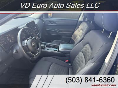 2023 Nissan Pathfinder SV   - Photo 10 - Portland, OR 97218