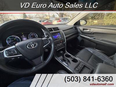 2015 Toyota Camry Hybrid LE   - Photo 14 - Portland, OR 97218