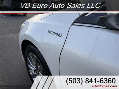 2015 Toyota Camry Hybrid LE   - Photo 30 - Portland, OR 97218