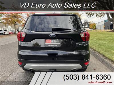 2019 Ford Escape Titanium  4WD - Photo 6 - Portland, OR 97218