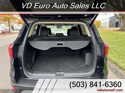 2019 Ford Escape Titanium  4WD - Photo 11 - Portland, OR 97218