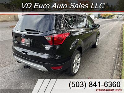 2019 Ford Escape Titanium  4WD - Photo 7 - Portland, OR 97218