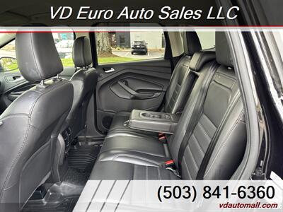 2019 Ford Escape Titanium  4WD - Photo 17 - Portland, OR 97218