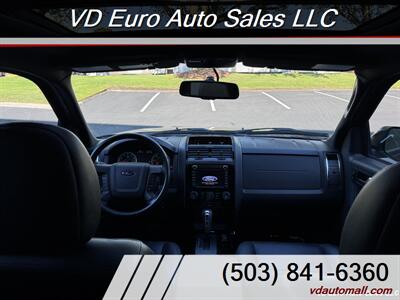 2011 Ford Escape Limited  AWD! V6 ! - Photo 14 - Portland, OR 97218