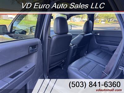 2011 Ford Escape Limited  AWD! V6 ! - Photo 18 - Portland, OR 97218