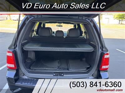2011 Ford Escape Limited  AWD! V6 ! - Photo 10 - Portland, OR 97218