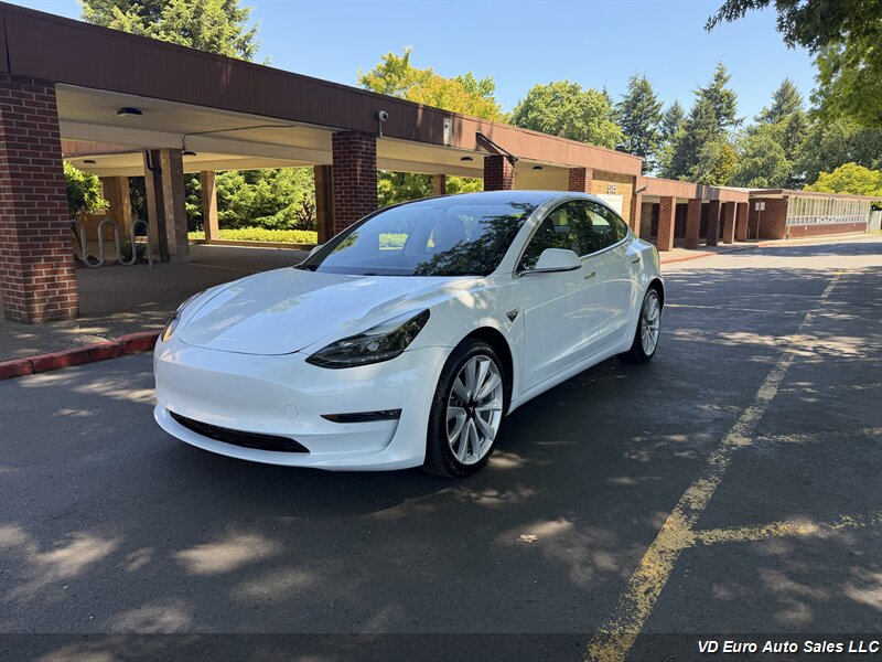 2018 Tesla Model 3 Long Range  AWD/ SUMMON included !
