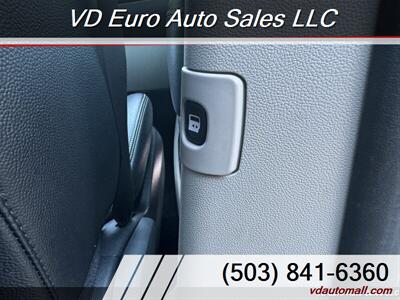 2019 Dodge Grand Caravan SXT   - Photo 24 - Portland, OR 97218