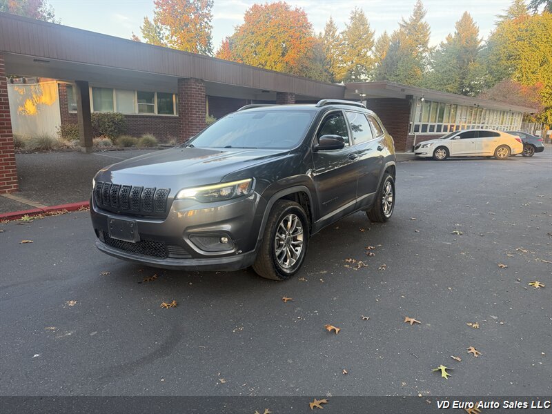 2019 Jeep Cherokee Latitude Plus  -CLEAN TITLE!