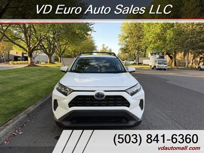 2021 Toyota RAV4 Hybrid LE AWD! - Photo 2 - Portland, OR 97218
