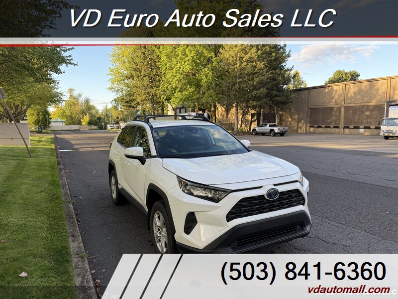 2021 Toyota RAV4 Hybrid LE  AWD! - Photo 1 - Portland, OR 97218