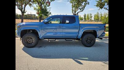 2026 Toyota Tacoma SR5 - Photo 2 - , CA 95124