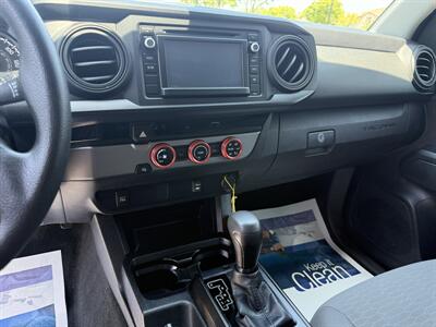 2018 Toyota Tacoma SR5   - Photo 10 - Arcadia, CA 91007