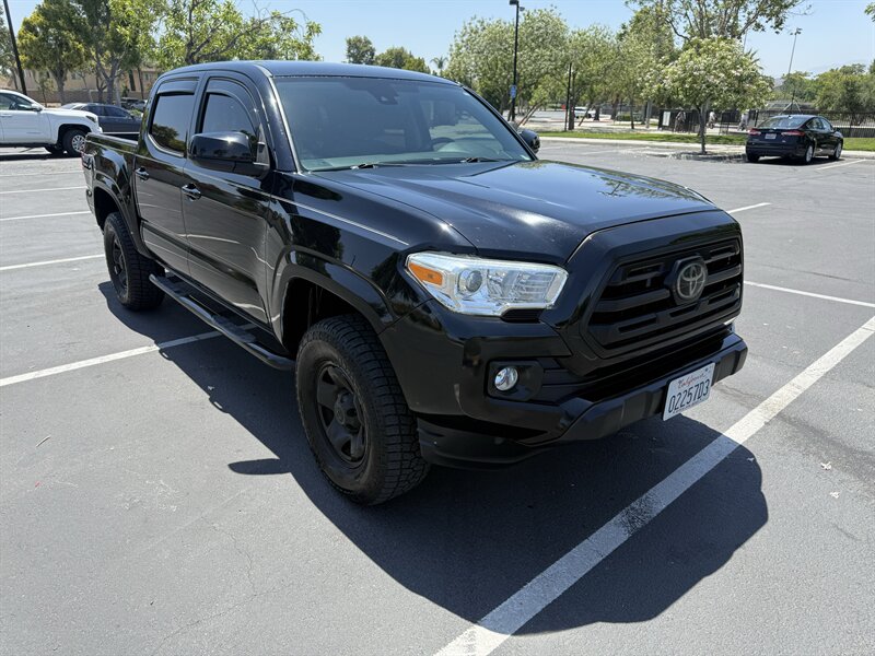 2018 Toyota Tacoma SR Double Cab 4x2 4-Cyl Auto Short Bed's photo