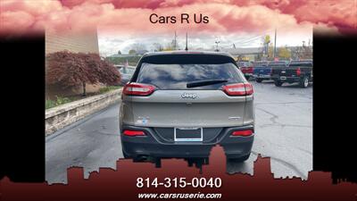 2017 Jeep Cherokee Latitude   - Photo 8 - Erie, PA 16506