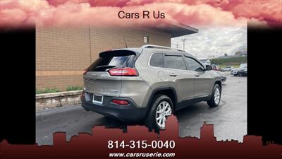 2017 Jeep Cherokee Latitude   - Photo 5 - Erie, PA 16506