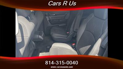 2015 GMC Acadia SLE-2   - Photo 15 - Erie, PA 16506