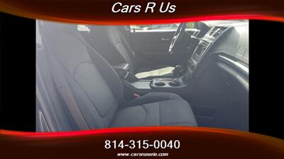 2015 GMC Acadia SLE-2   - Photo 10 - Erie, PA 16506